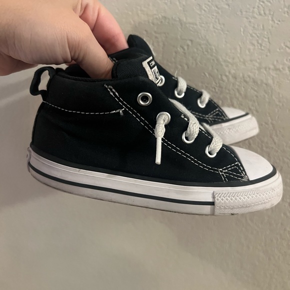 Toddler Converse | 8 - Picture 2 of 2